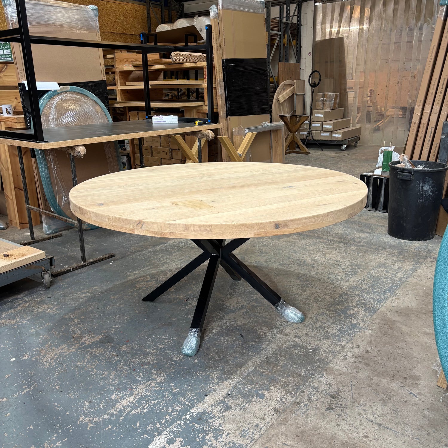 Ex Demo - Solid Oak Round 160cm Table with Central legs 6cm Thick