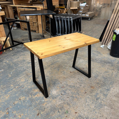 Rustic office desk - Thin Trapeze legs 110cm x 58cm - Rugger Brown